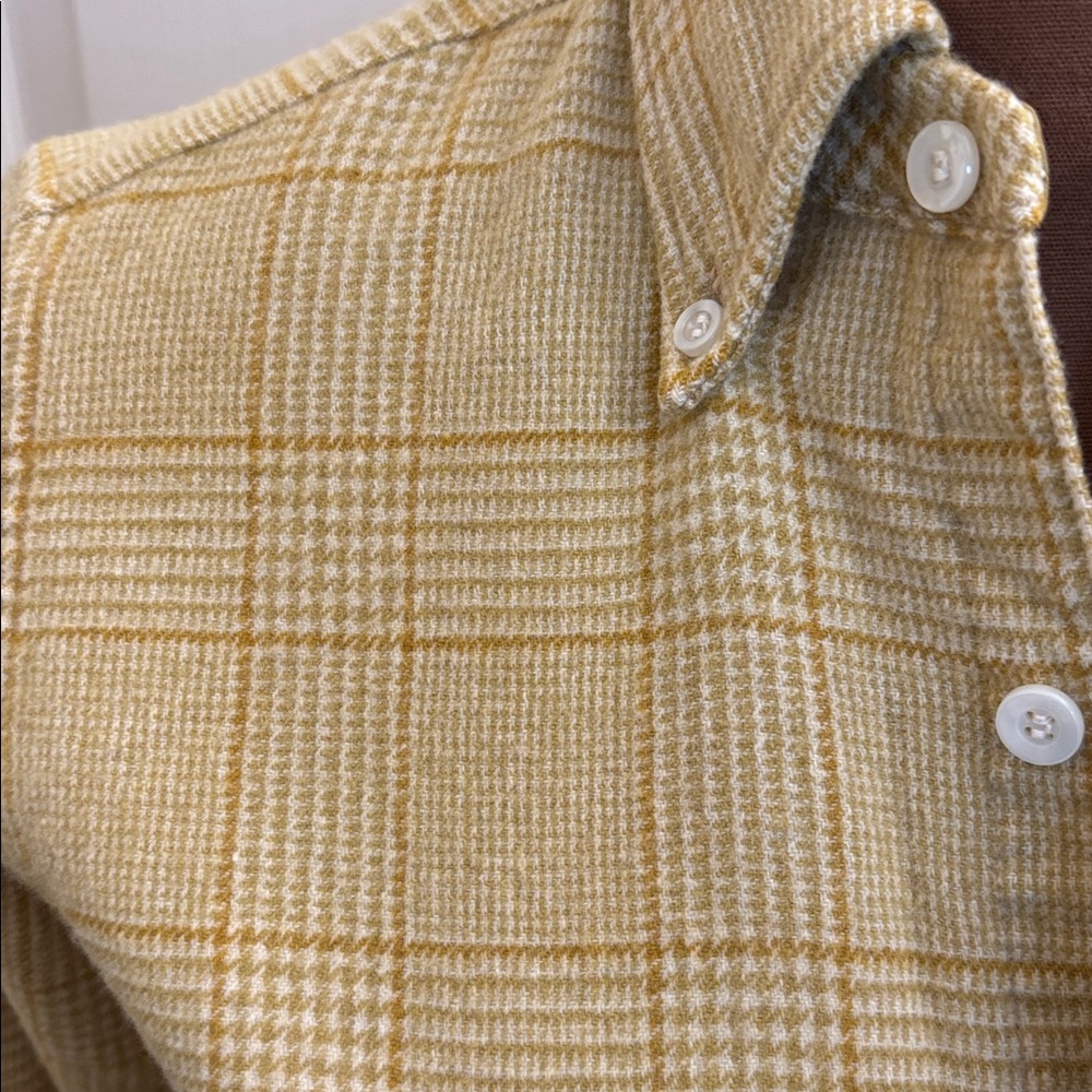 VTG Pendleton Women's Tan Yellow Plaid Wool Long Sleeve Button Up Shirt Size S - Picture 10 of 10